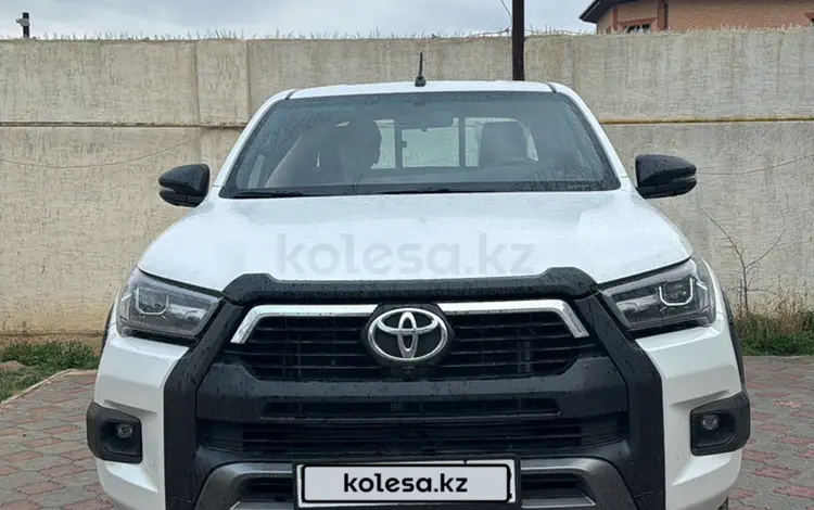 Toyota Hilux 2023 года за 24 000 000 тг. в Актау