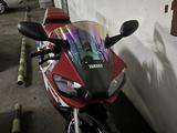 Yamaha  YZF-R6 2001 годаүшін2 200 000 тг. в Алматы