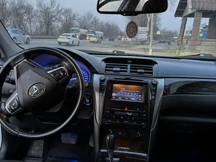 Toyota Camry 2014 года за 10 600 000 тг. в Алматы – фото 16