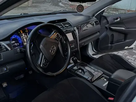 Toyota Camry 2014 года за 10 600 000 тг. в Алматы – фото 23