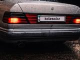 Mercedes-Benz E 220 1993 годаүшін1 300 000 тг. в Жезказган – фото 2