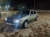 Mercedes-Benz E 220 1993 годаүшін1 300 000 тг. в Жезказган