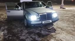 Mercedes-Benz E 220 1993 года за 1 300 000 тг. в Жезказган – фото 5