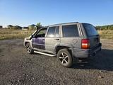 Jeep Grand Cherokee 1997 годаүшін2 100 000 тг. в Щучинск – фото 2