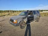 Jeep Grand Cherokee 1997 годаүшін2 100 000 тг. в Щучинск – фото 3