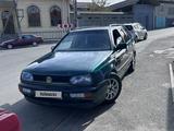 Volkswagen Golf 1995 года за 1 650 000 тг. в Шымкент