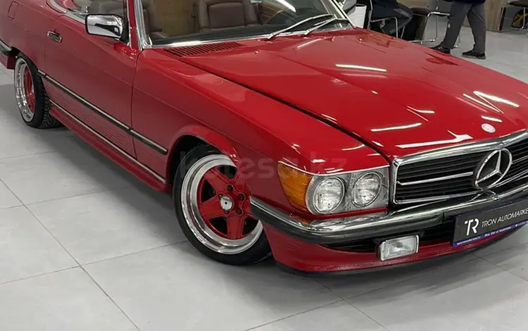 Mercedes-Benz SL 560 1987 года за 20 000 000 тг. в Шымкент