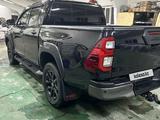 Toyota Hilux 2022 года за 25 000 000 тг. в Алматы – фото 2