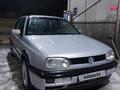 Volkswagen Golf 1994 годаүшін1 700 000 тг. в Тараз