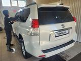 Toyota Land Cruiser Prado 2013 года за 13 500 000 тг. в Уральск – фото 2