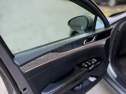 Kia K5 2022 года за 11 500 000 тг. в Алматы – фото 9
