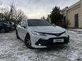 Toyota Camry 2022 года за 17 200 000 тг. в Алматы – фото 3