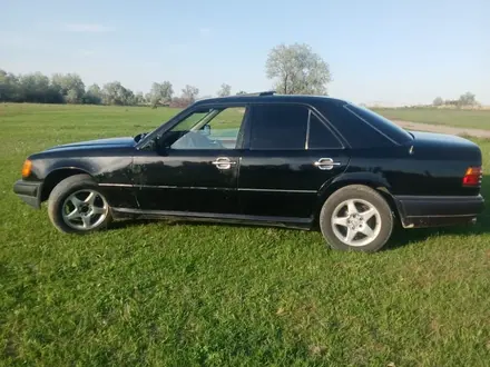 Mercedes-Benz E 280 1995 года за 1 600 000 тг. в Тараз – фото 5