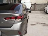 Hyundai Sonata 2019 года за 8 800 000 тг. в Шымкент – фото 4