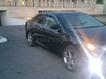 Toyota Camry 2014 года за 7 500 000 тг. в Уральск – фото 13