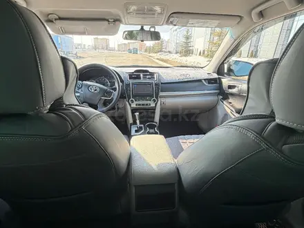Toyota Camry 2014 года за 7 500 000 тг. в Уральск – фото 7