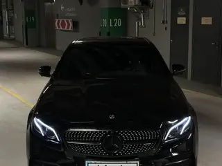 Mercedes-Benz E 53 AMG