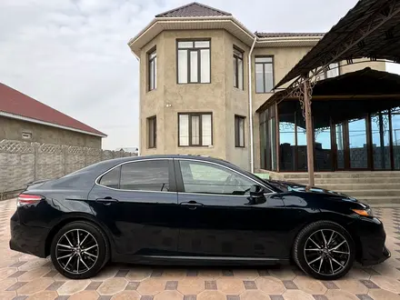 Toyota Camry 2019 года за 11 500 000 тг. в Тараз – фото 10