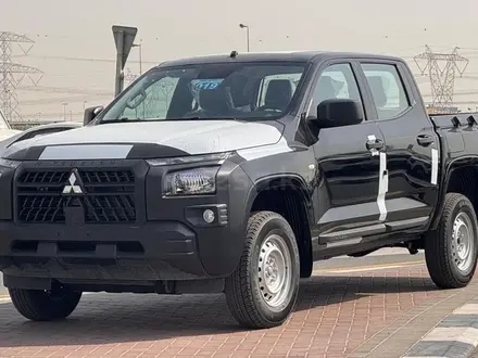 Mitsubishi L200 Instyle 2026 года за 15 300 000 тг. в Семей