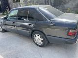 Mercedes-Benz E 200 1992 года за 700 000 тг. в Шымкент