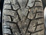 Шины комплект Yokohama 245/55/19 шипы за 42 000 тг. в Кокшетау