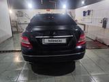 Mercedes-Benz C 200 2008 года за 3 300 000 тг. в Караганда – фото 3