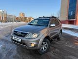 Toyota Fortuner 2005 года за 8 800 000 тг. в Астана – фото 3