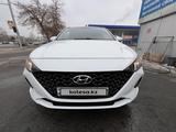 Hyundai Accent 2021 годаfor7 290 000 тг. в Алматы