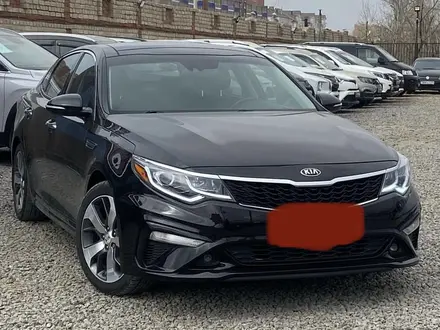 Kia Optima 2018 года за 9 000 000 тг. в Актобе