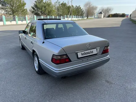 Mercedes-Benz E 280 1993 года за 3 300 000 тг. в Шымкент – фото 7