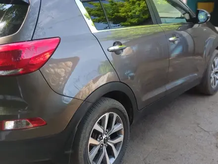 Kia Sportage 2015 года за 7 800 000 тг. в Уральск – фото 4