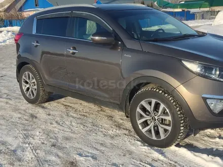 Kia Sportage 2015 года за 7 800 000 тг. в Уральск – фото 2