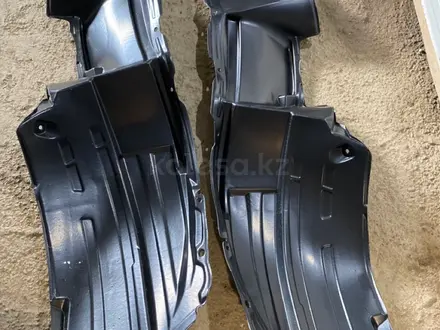 Передний Подкрыльник — Lexus RX350 2003-2008 за 9 000 тг. в Алматы – фото 6