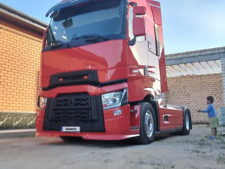Renault  T-Series 2020 года за 38 000 000 тг. в Актобе