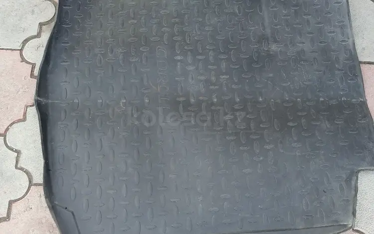 Полик для багажника королла за 5 500 тг. в Алматы