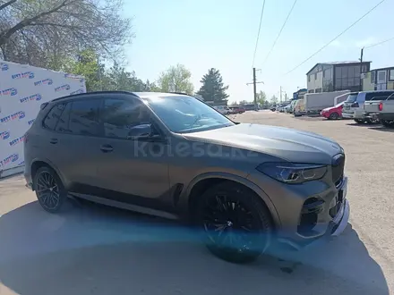BMW X5 2021 года за 39 000 000 тг. в Костанай – фото 19