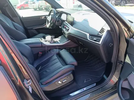 BMW X5 2021 года за 39 000 000 тг. в Костанай – фото 24