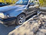 Volkswagen Golf 1993 годаүшін1 099 990 тг. в Кокшетау – фото 3