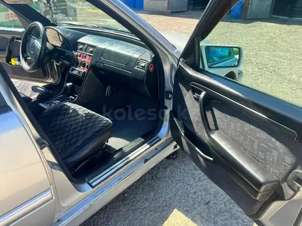 Mercedes-Benz C 220 1996 года за 1 800 000 тг. в Караганда – фото 7