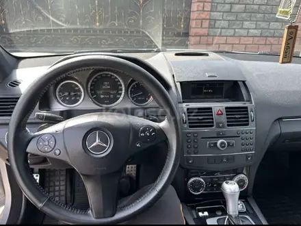 Mercedes-Benz C 200 2011 года за 8 500 000 тг. в Алматы – фото 3