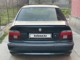 BMW 528 1998 года за 2 600 000 тг. в Шымкент – фото 4
