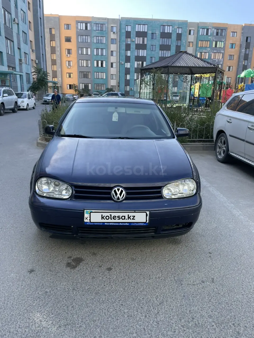 Volkswagen Golf, 2000