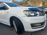 Volkswagen Polo 2015 года за 3 200 000 тг. в Алматы