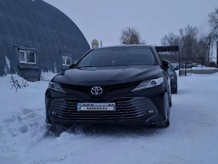 Toyota Camry 2019 года за 14 650 000 тг. в Семей – фото 7