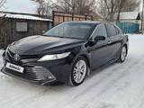 Toyota Camry 2019 года за 14 650 000 тг. в Семей