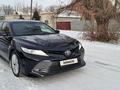 Toyota Camry 2019 года за 14 650 000 тг. в Семей – фото 2