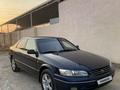 Toyota Camry 2000 года за 3 000 000 тг. в Жанаозен – фото 4