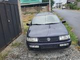 Volkswagen Passat 1994 года за 1 100 000 тг. в Шымкент
