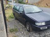 Volkswagen Passat 1994 года за 1 100 000 тг. в Шымкент – фото 2