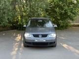 Volkswagen Touran 2005 года за 3 300 000 тг. в Алматы